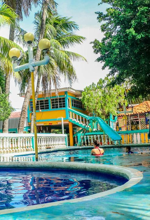 סן מיגל Hotel Leones Marinos מראה חיצוני תמונה
